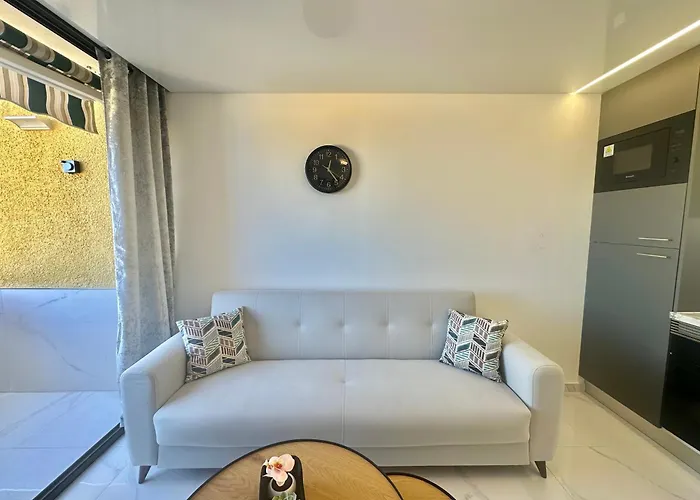 Apartment Elegant Seaside In Playa De La Arena *